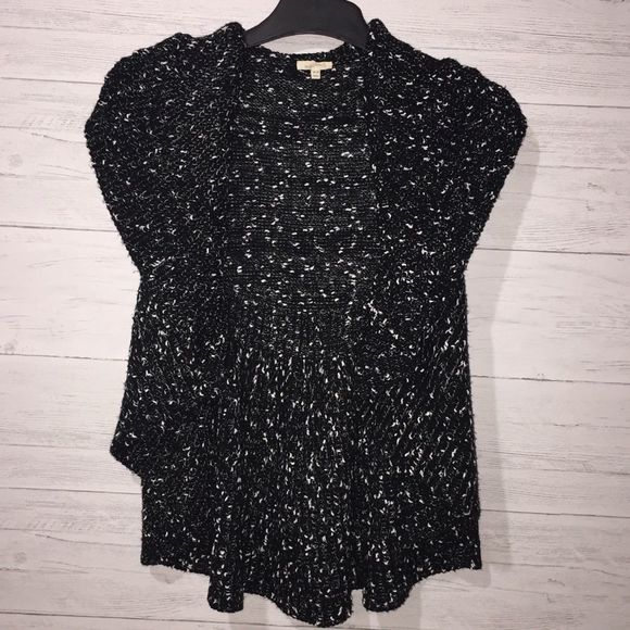 Mystree Black w/White Specks Shrug Sweater - Picture 3 of 6